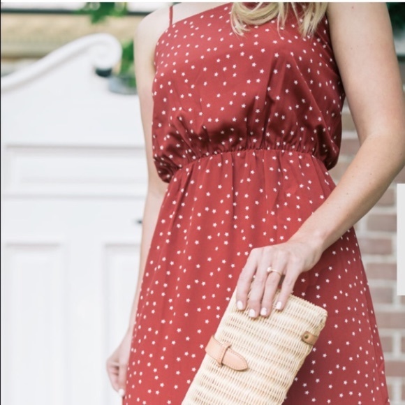 LOVERS + FRIENDS RED STAR PRINT DRESS - Picture 2 of 5